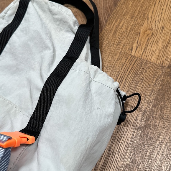 Lululemon Pack and Go Multi Wear Bag Nylon Backpack Vapor Gray - Picture 6 of 12